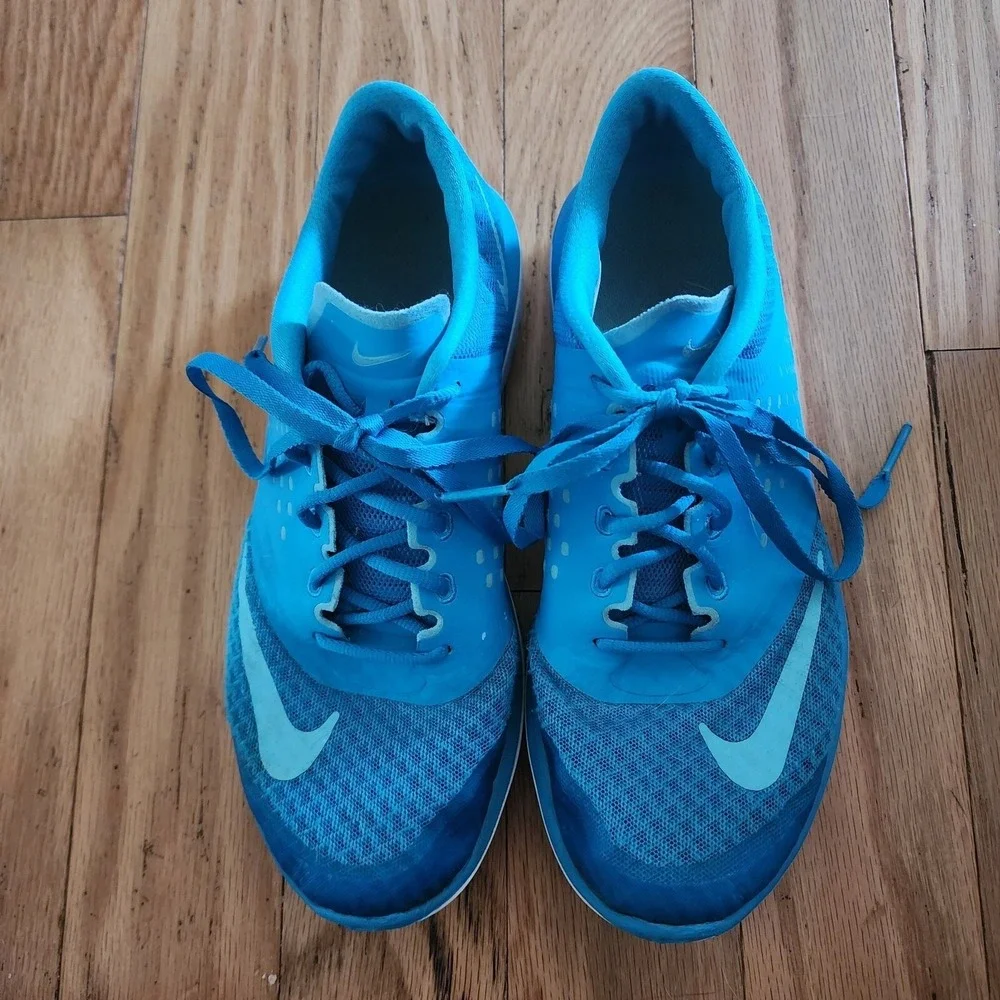 Nike Women's FS Lite Run 2 Lace Up Running Sneaker Shoes‎ Size 7.5 Blue Lagoon